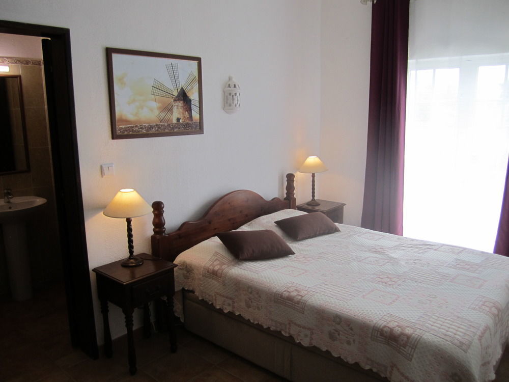 ラゴア Casa Jardim Oasis Bed & Breakfast エクステリア 写真