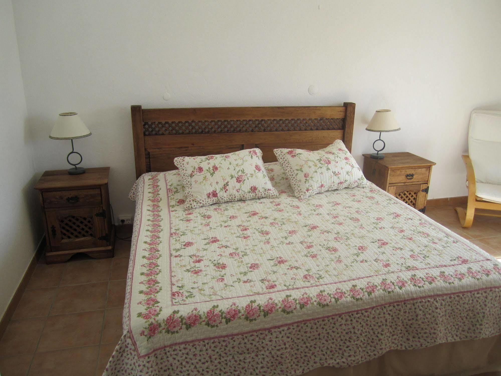ラゴア Casa Jardim Oasis Bed & Breakfast エクステリア 写真